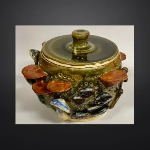 3D – Self-Lidded Mushroom Pot